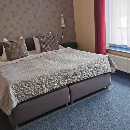 Hotel Gaste-und Seminarhaus Uckerwelle 2*