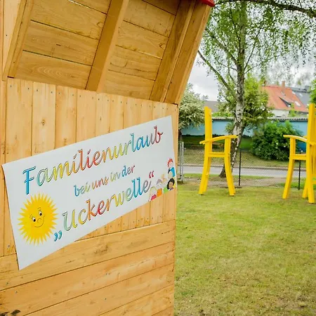 Otel Gaste-und Seminarhaus Uckerwelle