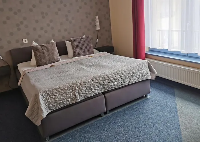 فندق Gaste-und Seminarhaus Uckerwelle 2*