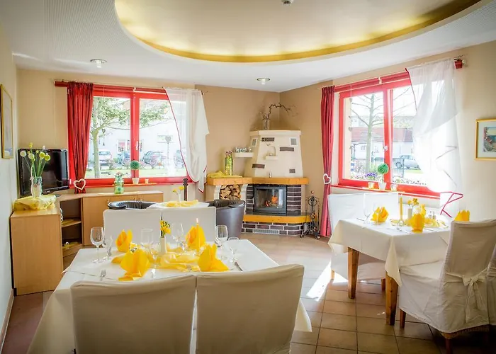 فندق Gaste-und Seminarhaus Uckerwelle